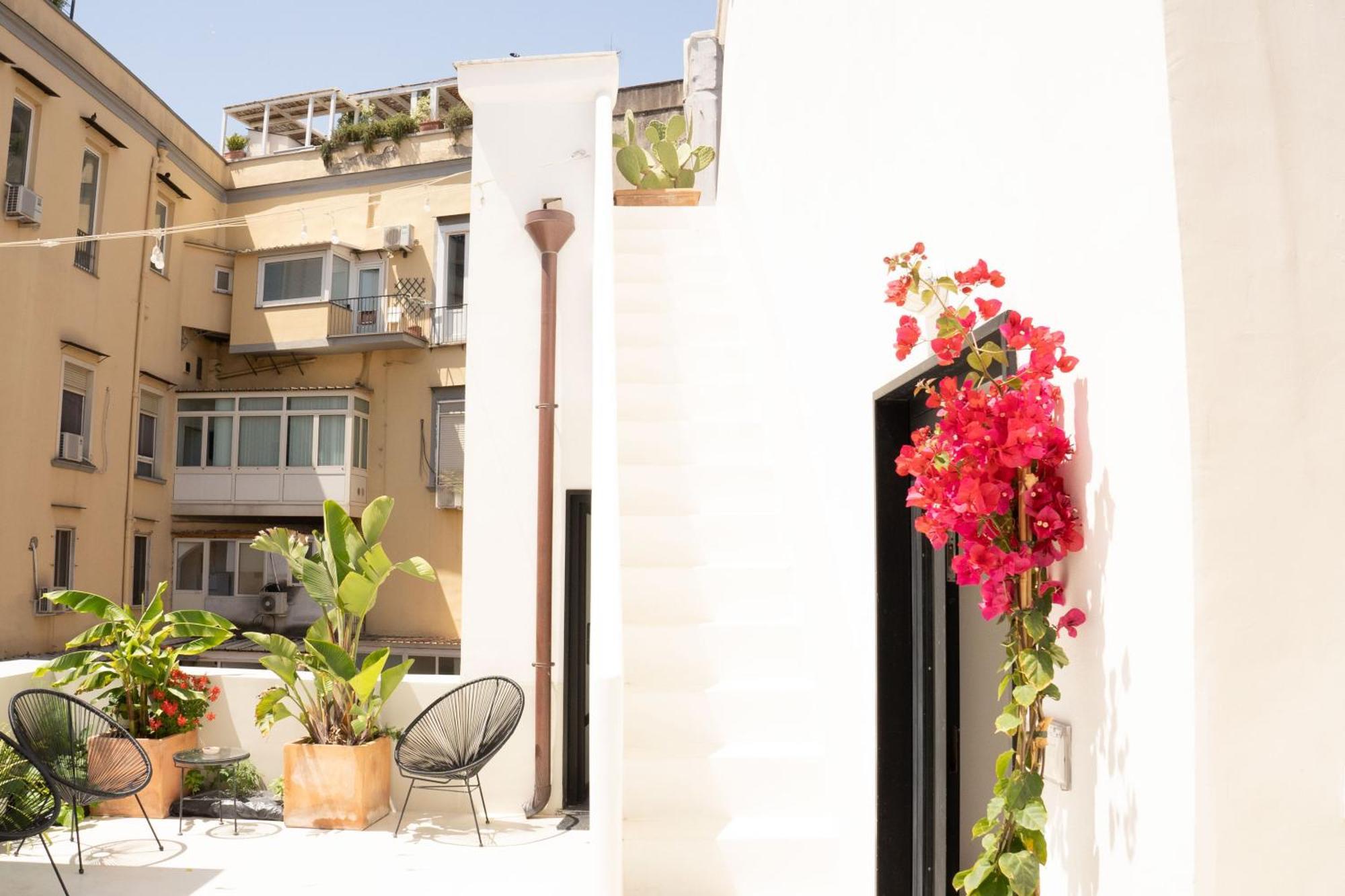 Civico 50 Hotel Naples Exterior photo